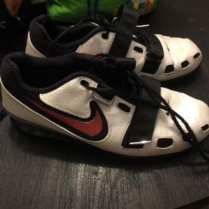 Nike Romaleos 2 - Men's Size 11 EUC
